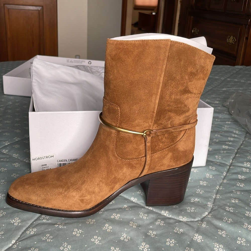 Brand New, never worn, in Box Veronica Beard Camden Bootie in Caramel